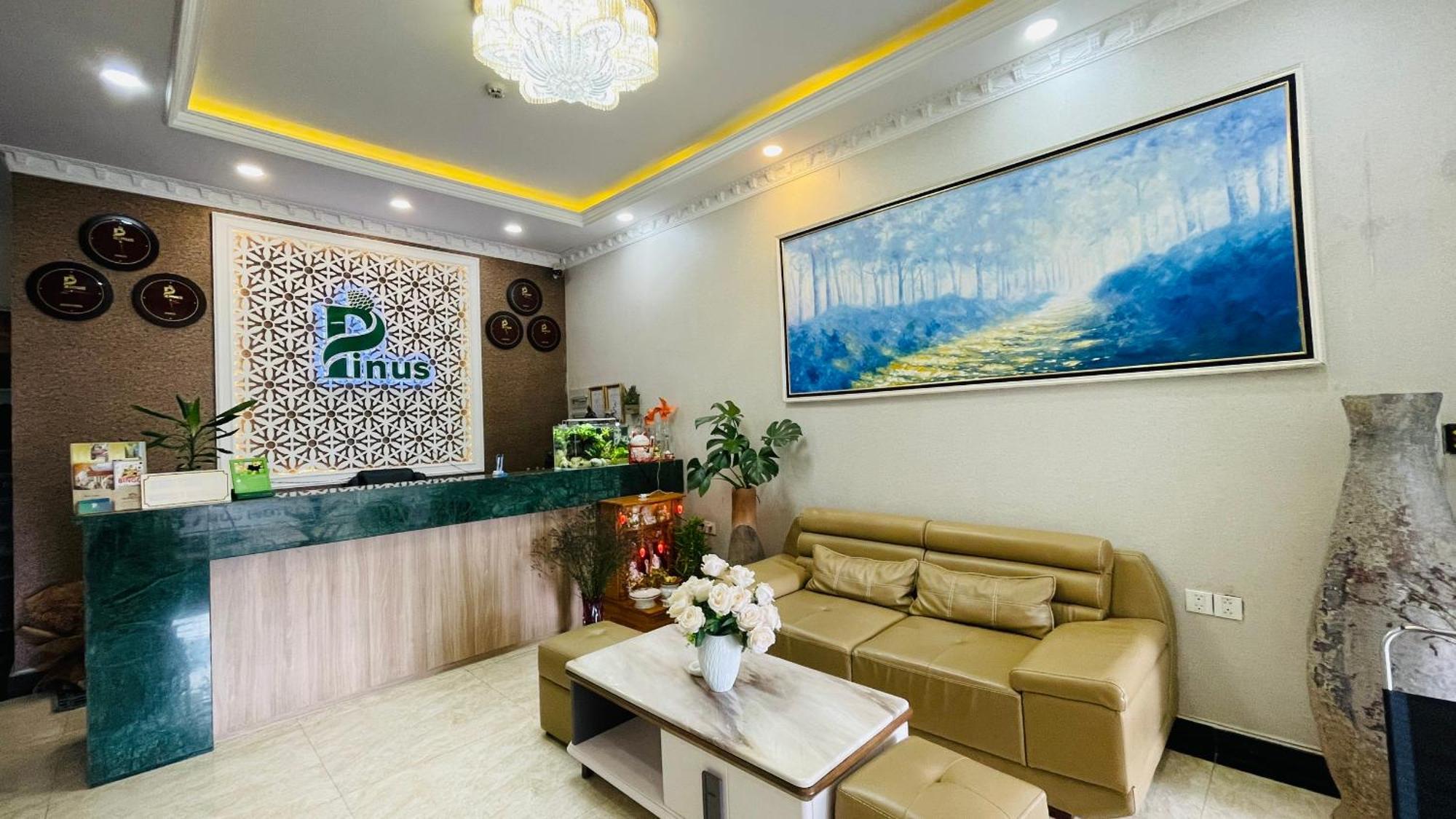 Pinus Hotel Đà Lạt Exterior foto